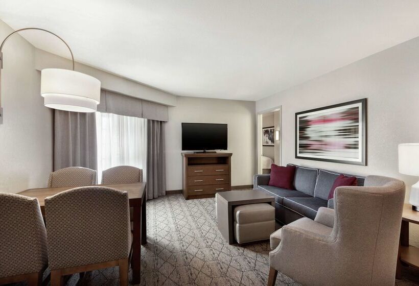 בית מלון כפרי Homewood Suites By Hilton Portland Airport