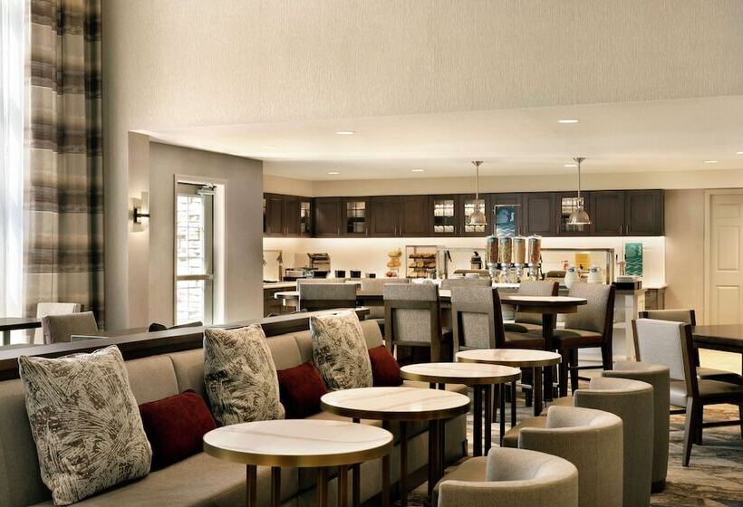 בית מלון כפרי Homewood Suites By Hilton Portland Airport