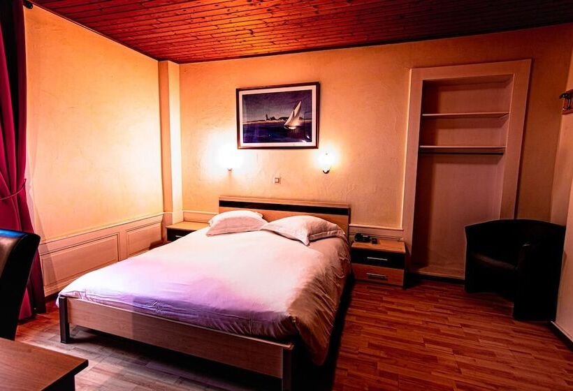 호텔 Hôtel Bellevue Le Rocheray