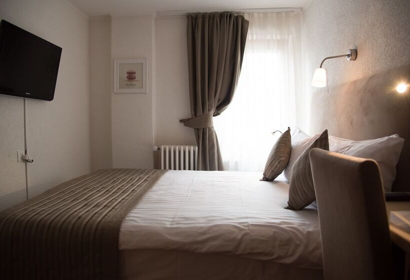 Отель Hôtel De L'ange