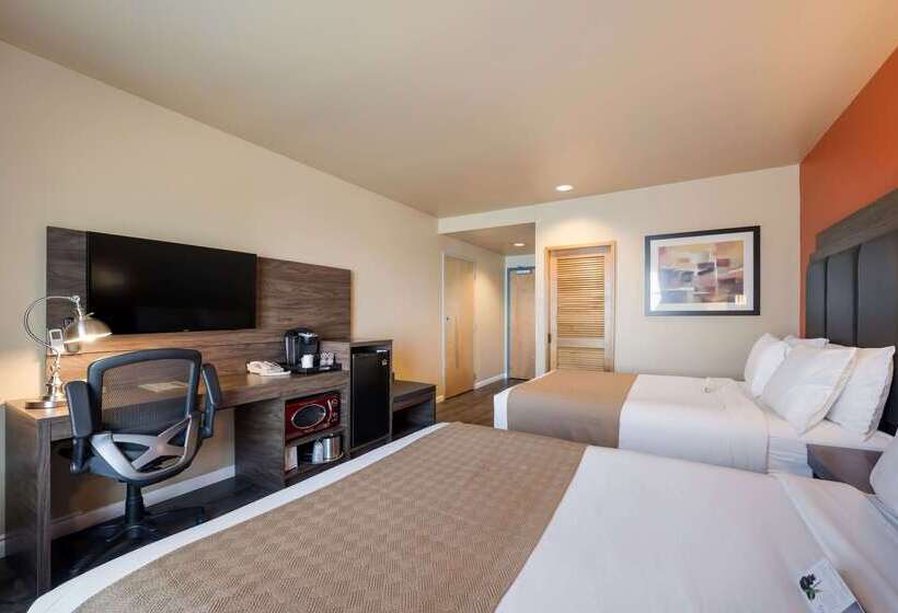 Inn At Port Gardner Everett Waterfront, Ascend Hotel Collection