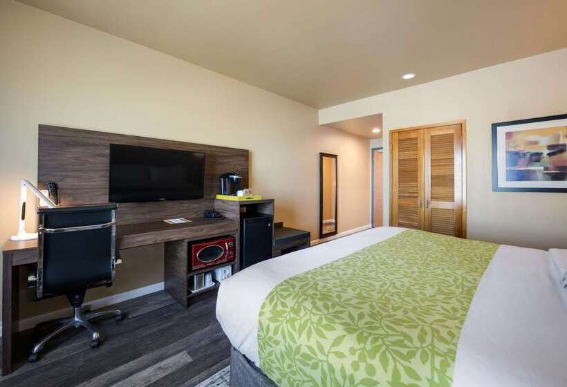 Inn At Port Gardner Everett Waterfront, Ascend Hotel Collection
