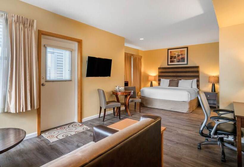 Inn At Port Gardner Everett Waterfront, Ascend Hotel Collection