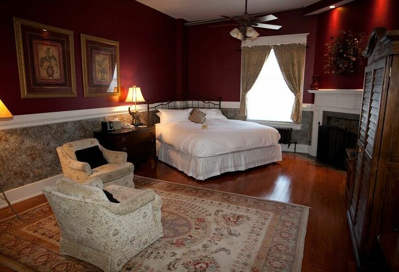 هتل Inn On Broadway