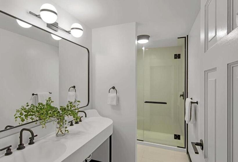 Kimpton Hotel Fontenot, An Ihg