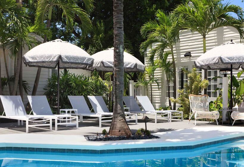 Lighthouse Hotel   Key West Historic Inns