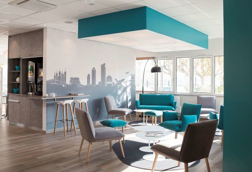Kyriad Hotel Lyon Givors