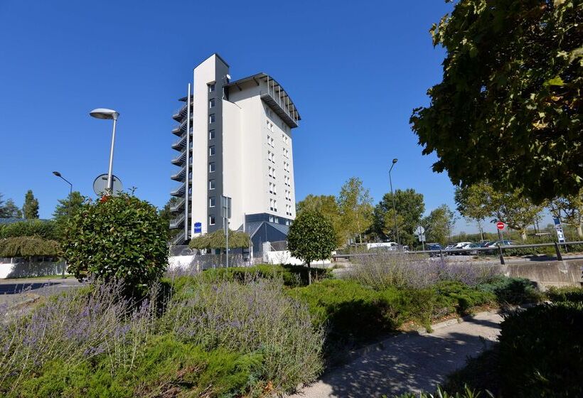 Kyriad Hotel Lyon Givors