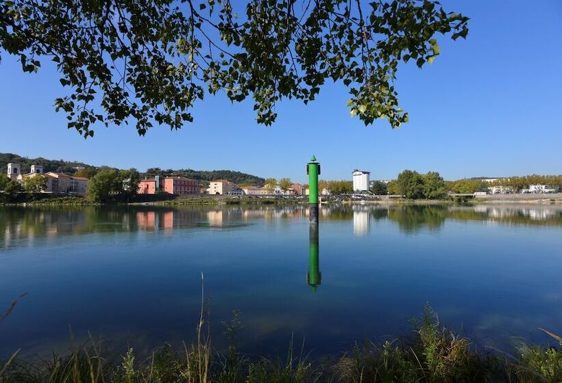 Kyriad Hotel Lyon Givors