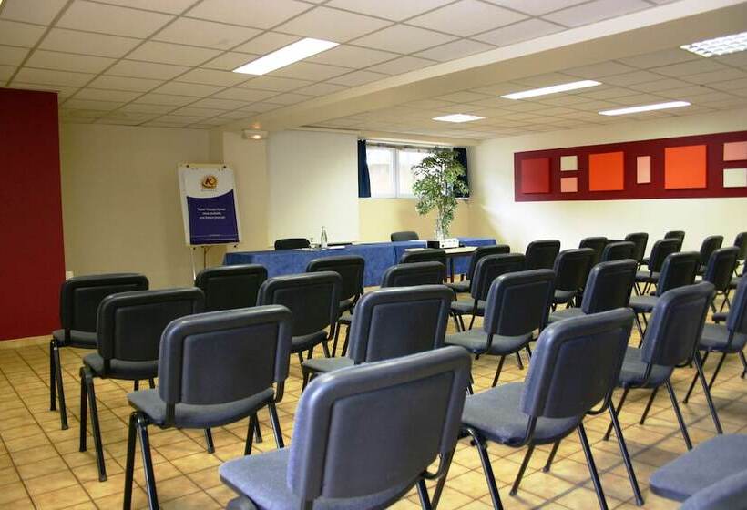 Kyriad Hotel Lyon Givors