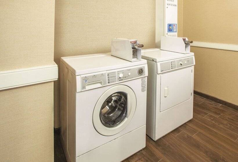 هتل La Quinta By Wyndham Mechanicsburg   Harrisburg