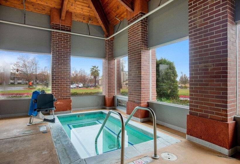 فندق La Quinta Inn By Wyndham Livermore