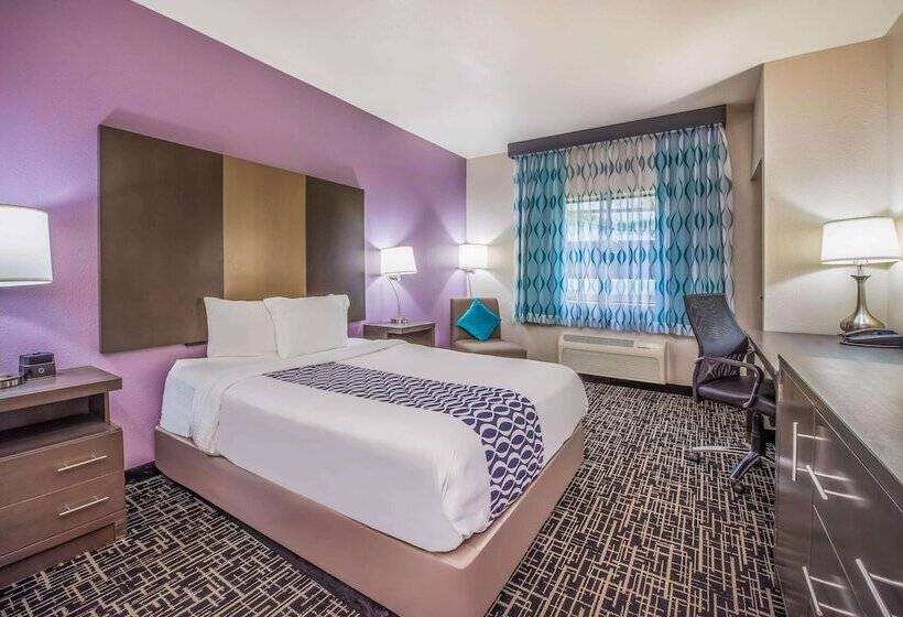 호텔 La Quinta Inn & Suites By Wyndham Fairborn Wright Patterson