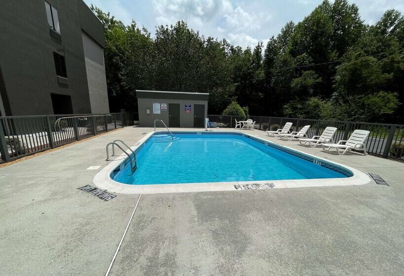 فندق La Quinta Inn & Suites By Wyndham Fayetteville I 95