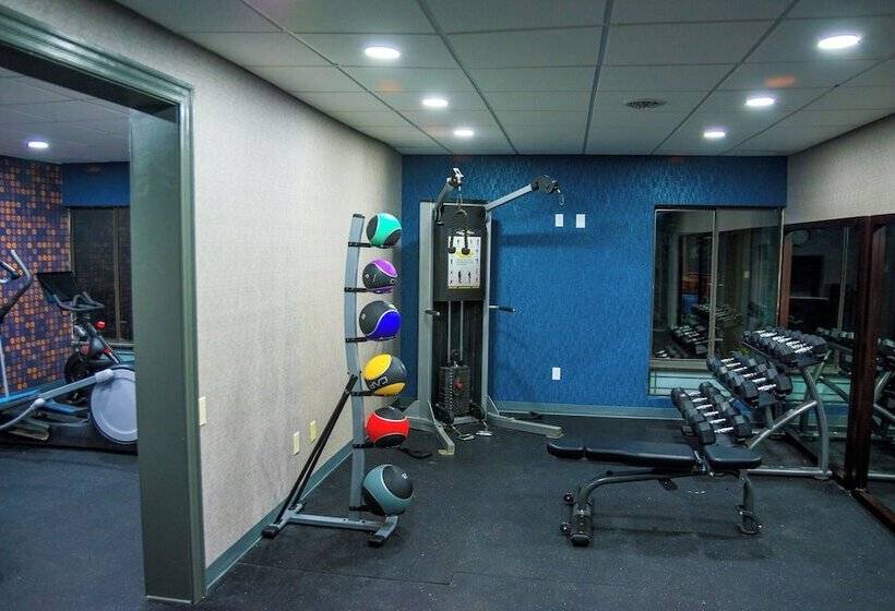 فندق La Quinta Inn & Suites By Wyndham Fayetteville I 95