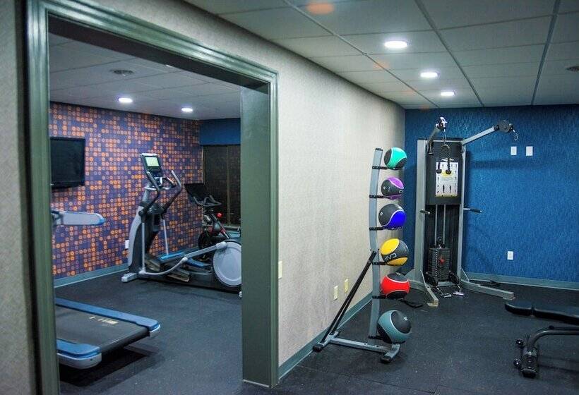 فندق La Quinta Inn & Suites By Wyndham Fayetteville I 95