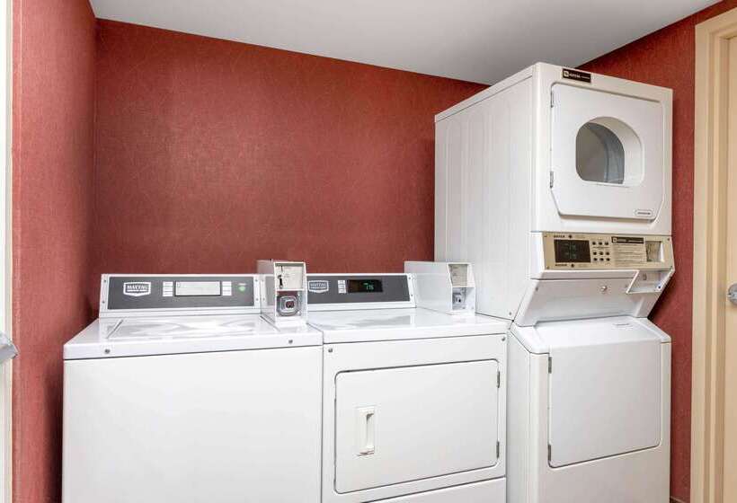 هتل La Quinta By Wyndham Pigeon Forge