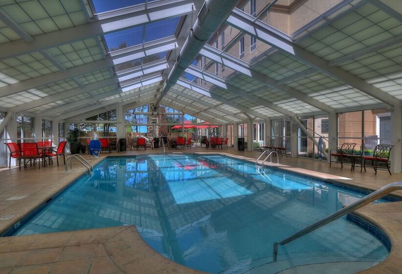 هتل La Quinta By Wyndham Pigeon Forge