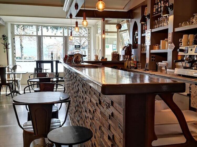 Отель L'hôtel By Hostellerie Du Château