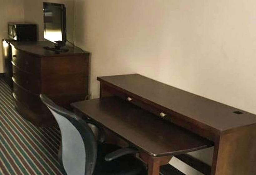 Magnuson Hotel Marietta