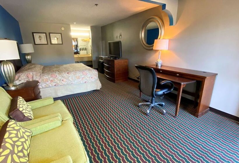 Magnuson Hotel Marietta