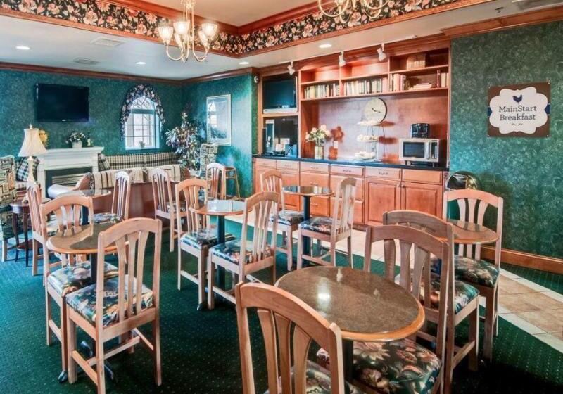 فندق Mainstay Suites Airport