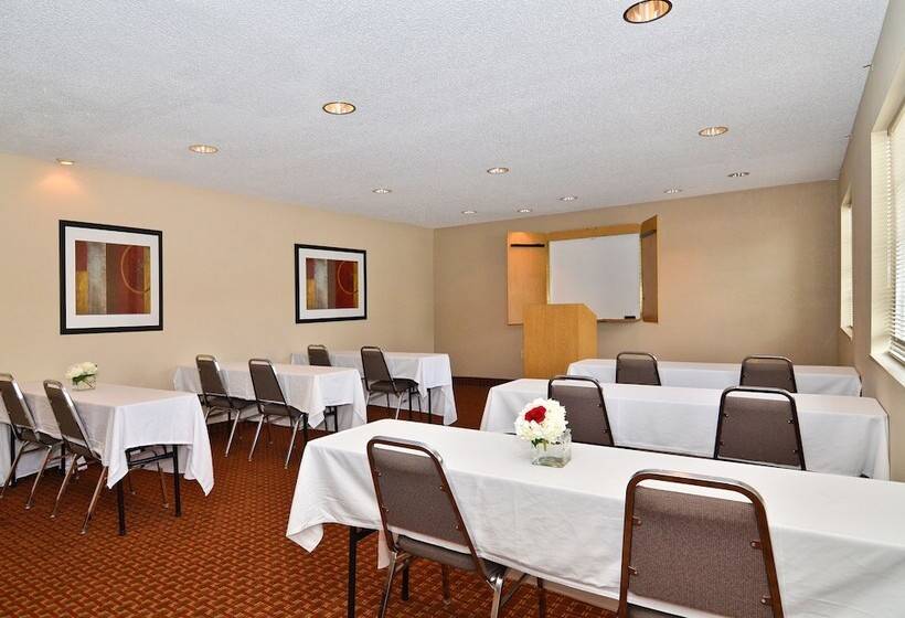 호텔 Mainstay Suites Knoxville Airport