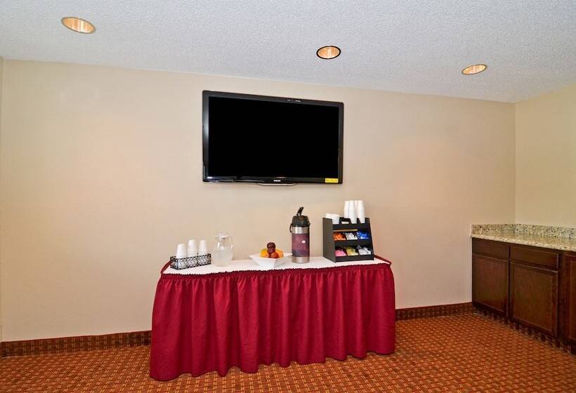 호텔 Mainstay Suites Knoxville Airport