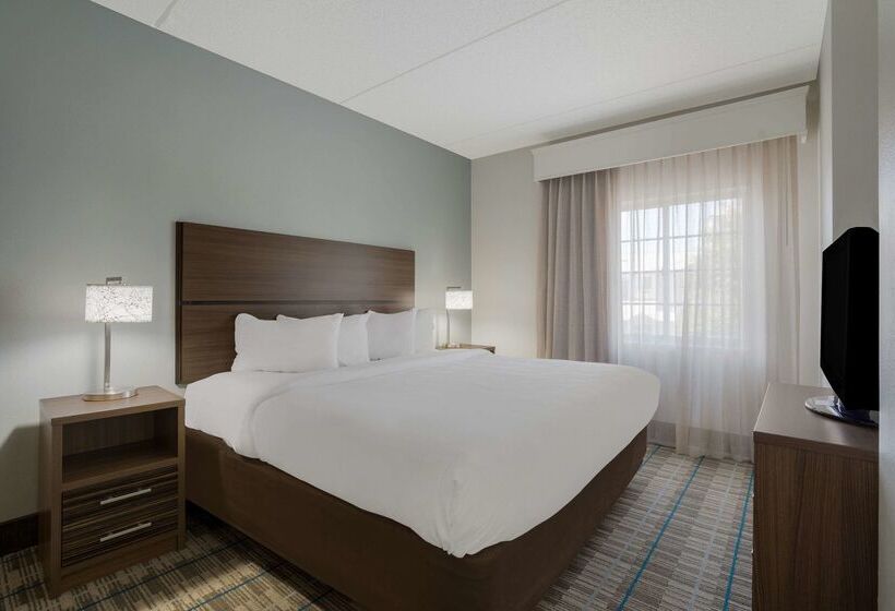 בית מלון כפרי Mainstay Suites Wilmington   University Area