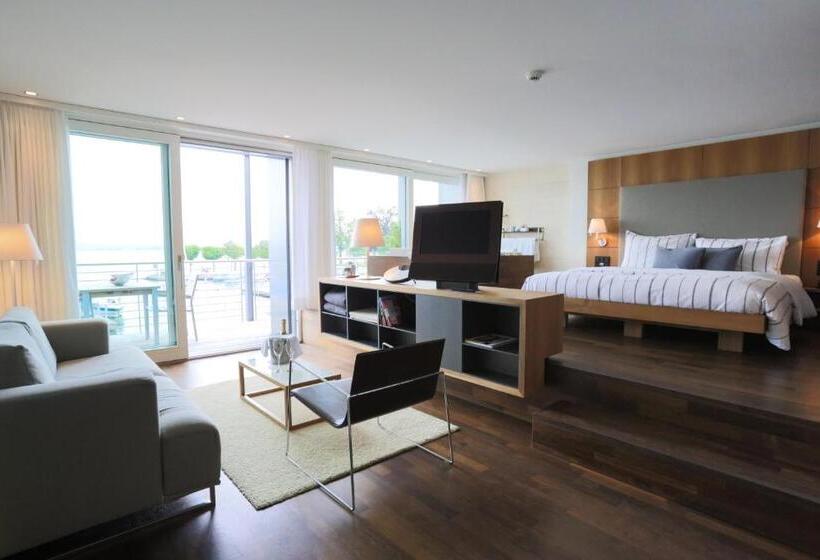 בית מלון כפרי Marina Lachen