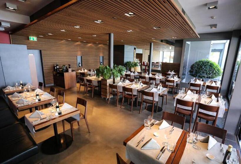 בית מלון כפרי Marina Lachen