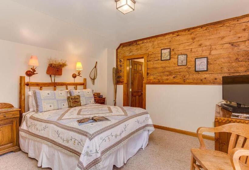 בית מלון כפרי Minturn Inn