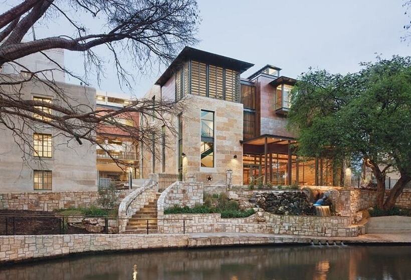 Mokara Hotel & Spa