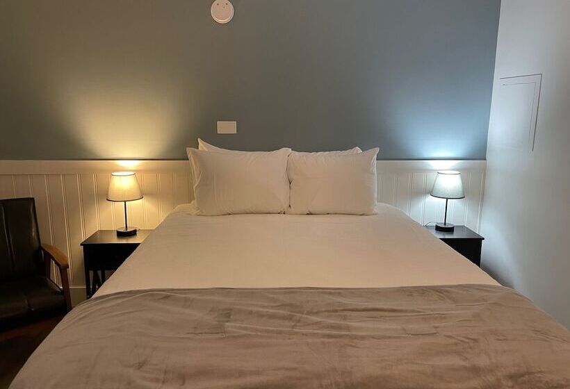 فندق Moultonborough Inn