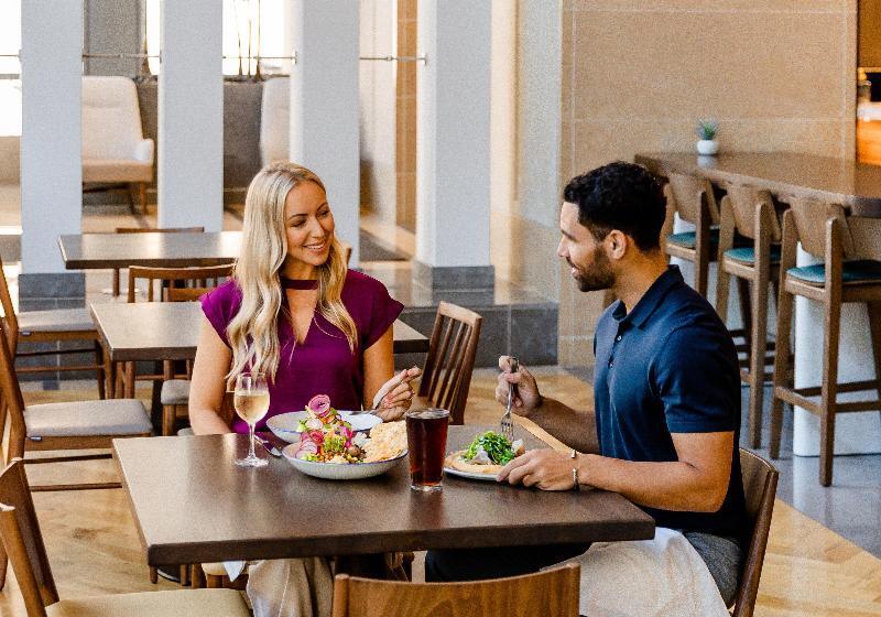 ホテル Omni San Diego