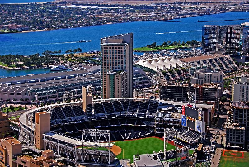 هتل Omni San Diego