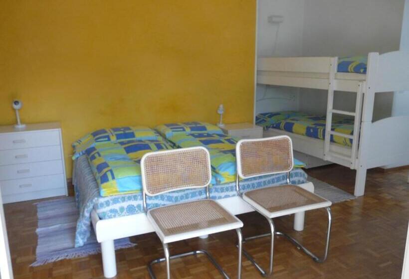 בית מלון כפרי Osteria Garni Americana