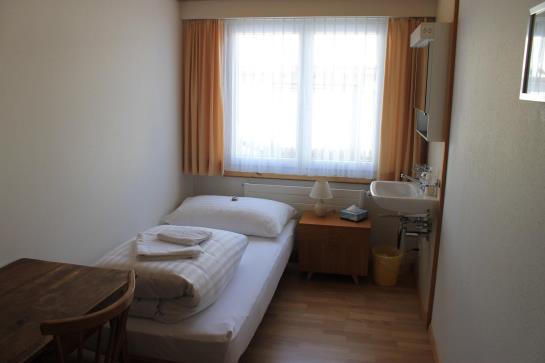 Отель Pension Alpenrosli