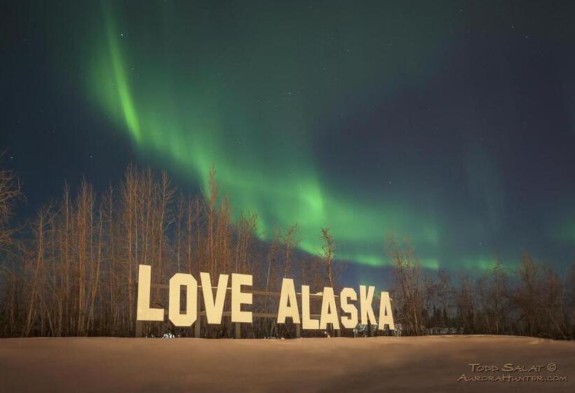 فندق Pike S Waterfront Lodge