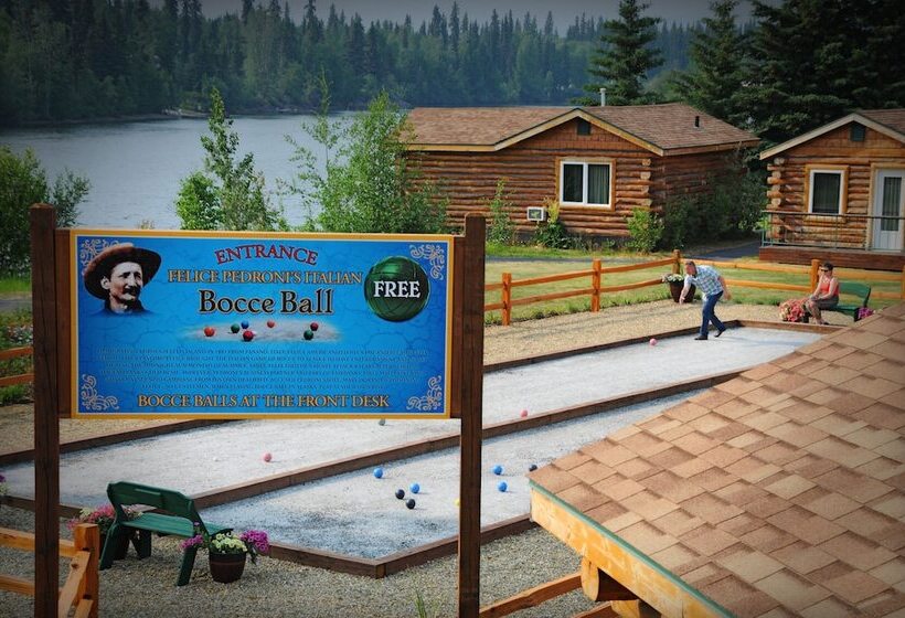 فندق Pike S Waterfront Lodge