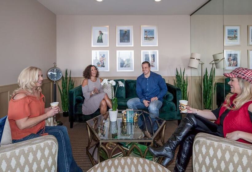 ホテル Plaza Resort Club Reno