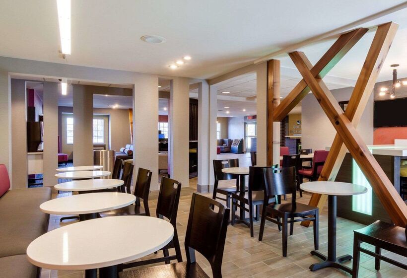 בית מלון כפרי Quality Inn & Suites Ashland Near Kings Dominion