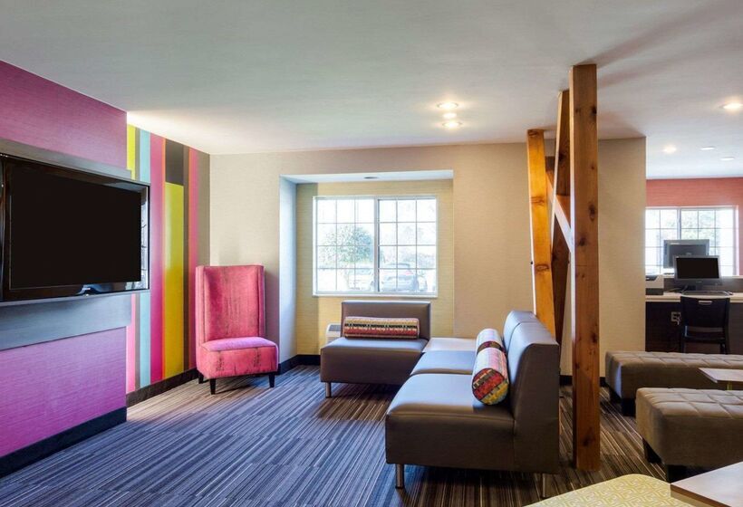 בית מלון כפרי Quality Inn & Suites Ashland Near Kings Dominion