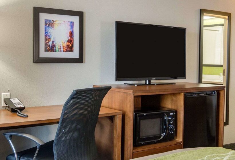 בית מלון כפרי Quality Inn & Suites Ashland Near Kings Dominion