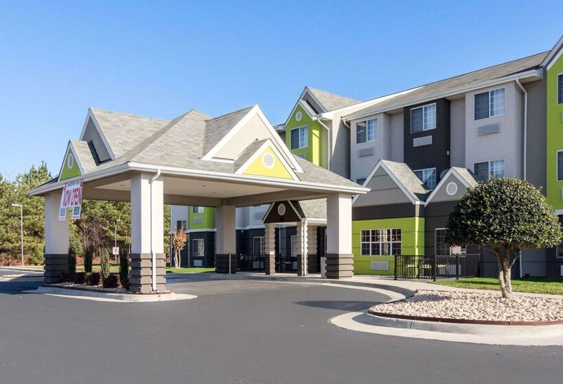 בית מלון כפרי Quality Inn & Suites Ashland Near Kings Dominion