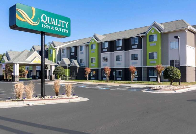 בית מלון כפרי Quality Inn & Suites Ashland Near Kings Dominion