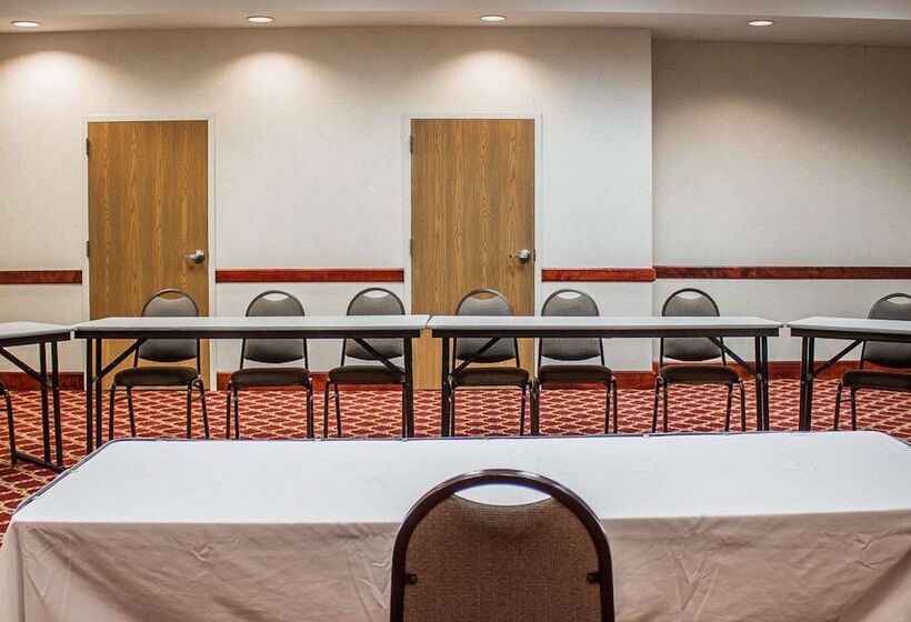 فندق Quality Inn & Suites Bellville   Mansfield