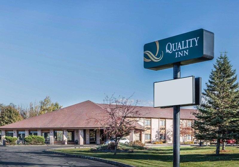 فندق Quality Inn Central Wisconsin Airport