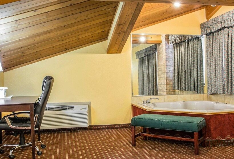 فندق Quality Inn Central Wisconsin Airport