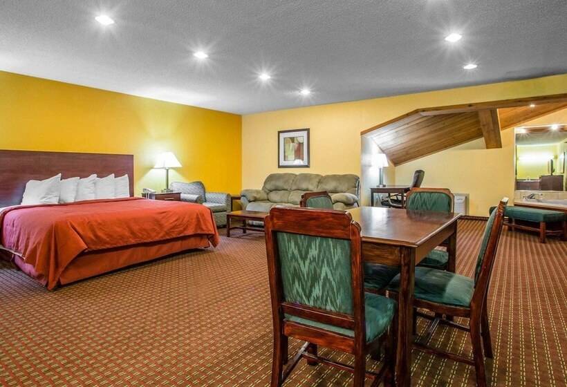فندق Quality Inn Central Wisconsin Airport